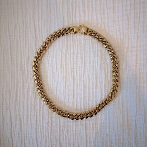 Gold Chain Link Necklace